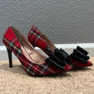 Betsey Johnson Festive Heels
